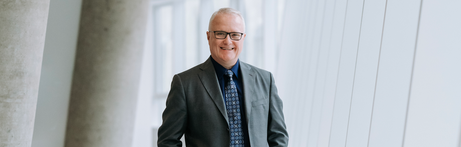 Bandeau Pierre Lainey, professeur et animateur a l'École des dirigeants HEC Montréal